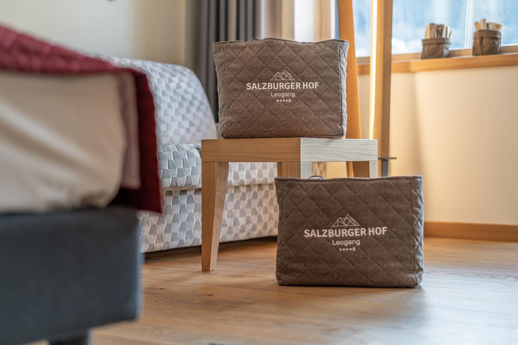 Hotel Salzburger Hof ลีโอกัง ภายนอก รูปภาพ