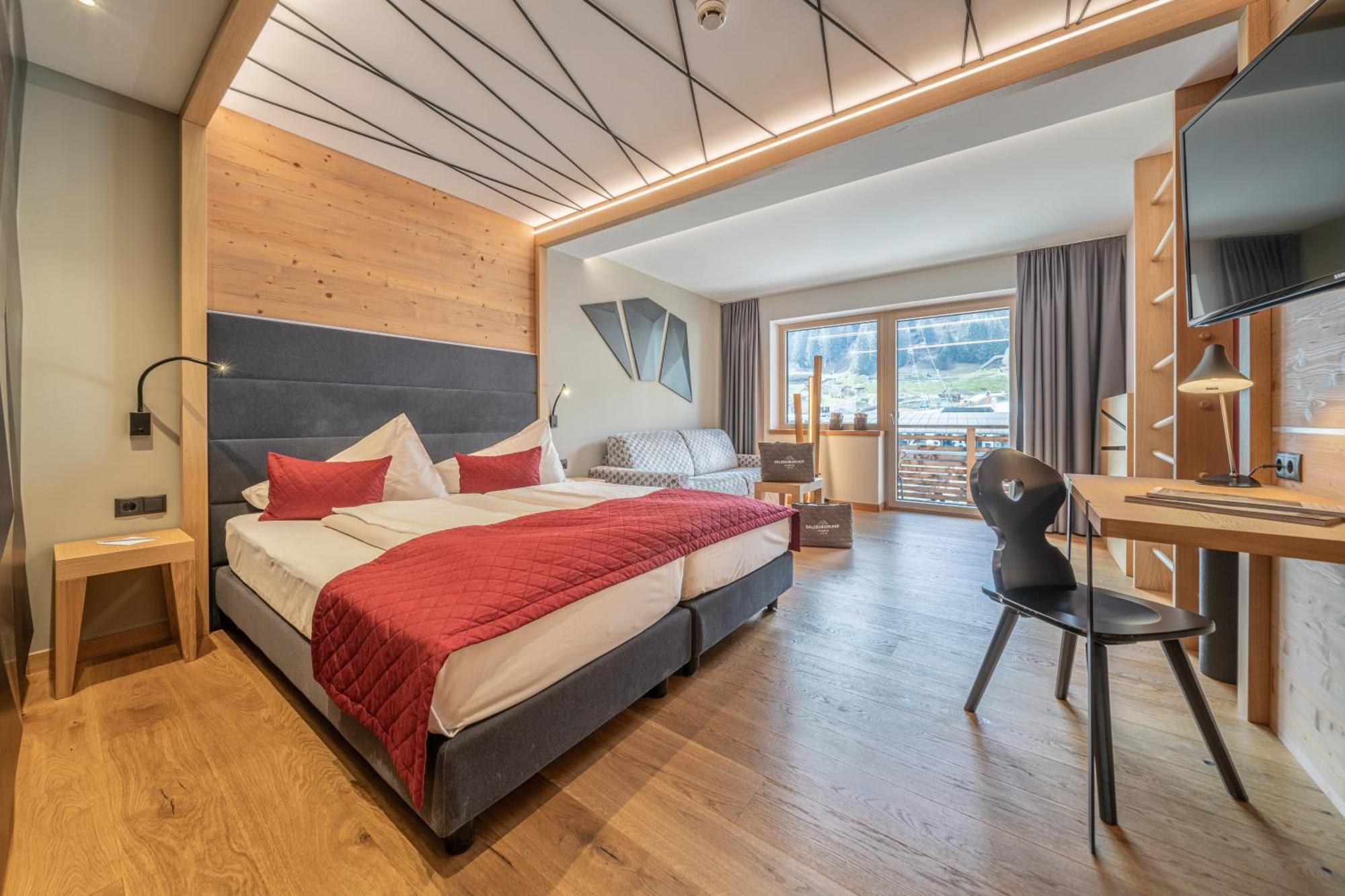 Hotel Salzburger Hof ลีโอกัง ภายนอก รูปภาพ