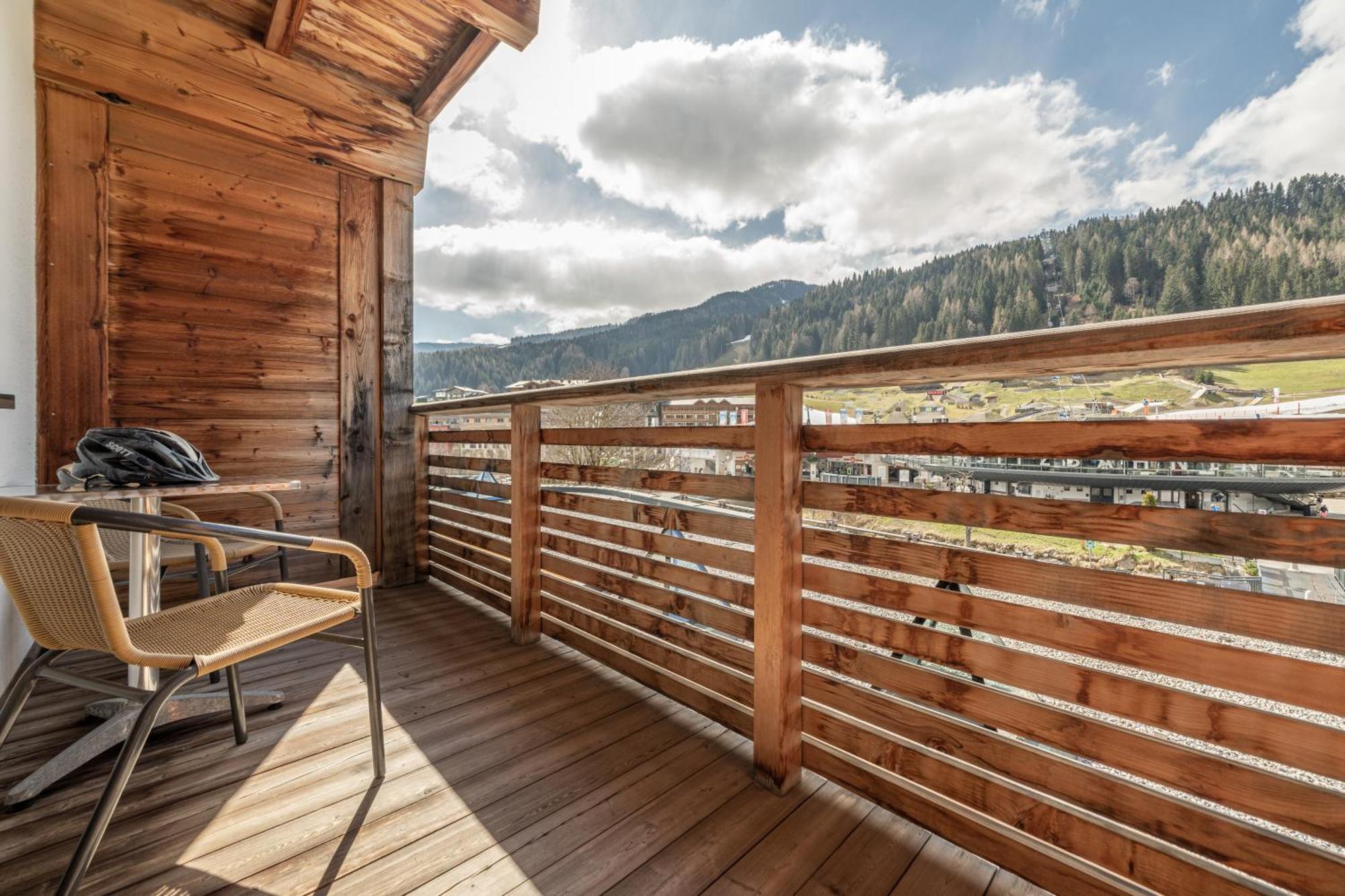 Hotel Salzburger Hof ลีโอกัง ภายนอก รูปภาพ