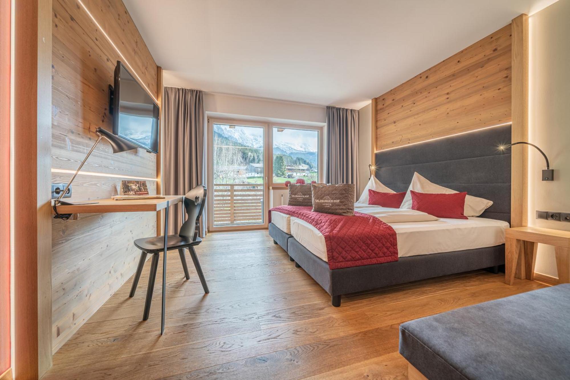 Hotel Salzburger Hof ลีโอกัง ภายนอก รูปภาพ
