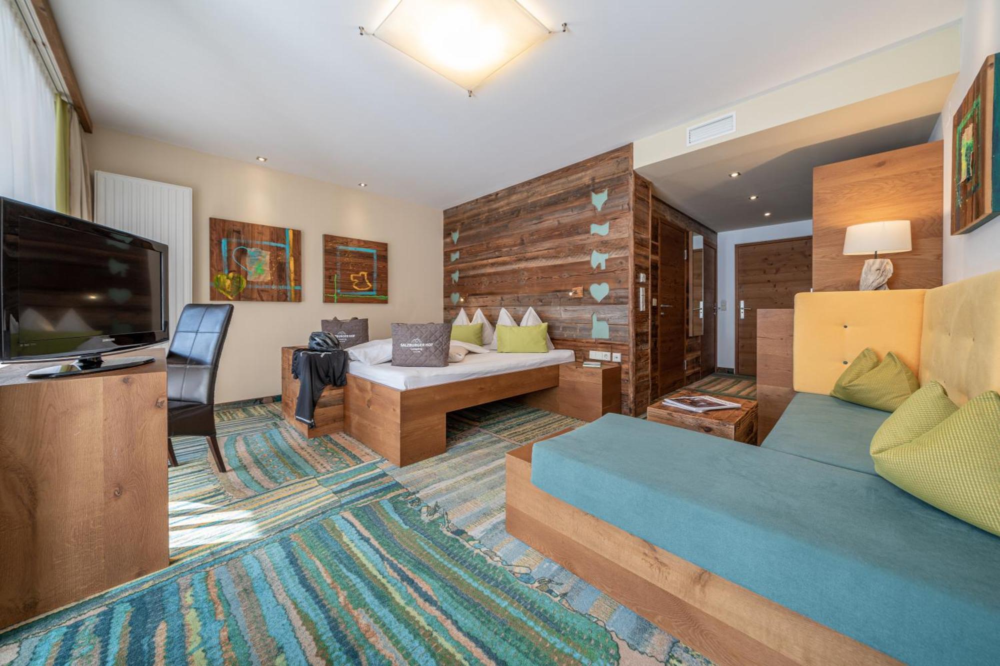 Hotel Salzburger Hof ลีโอกัง ภายนอก รูปภาพ