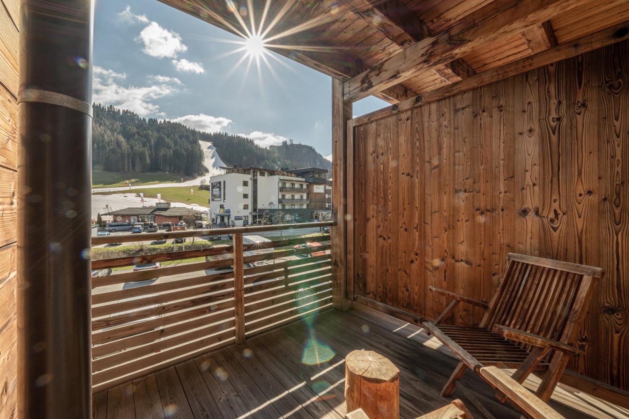 Hotel Salzburger Hof ลีโอกัง ภายนอก รูปภาพ