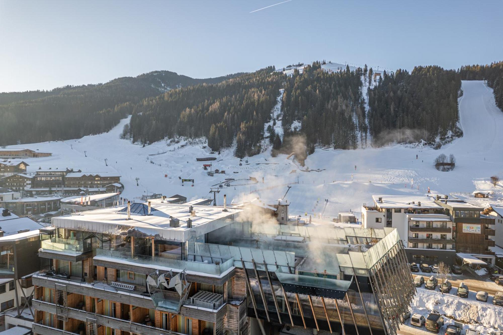 Hotel Salzburger Hof ลีโอกัง ภายนอก รูปภาพ